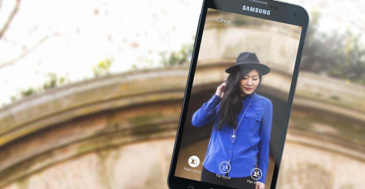 Samsung Unveils Galaxy S5 Plus