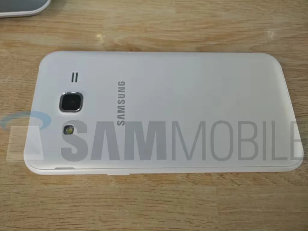 Samsung Galaxy J5 - Leaked Image